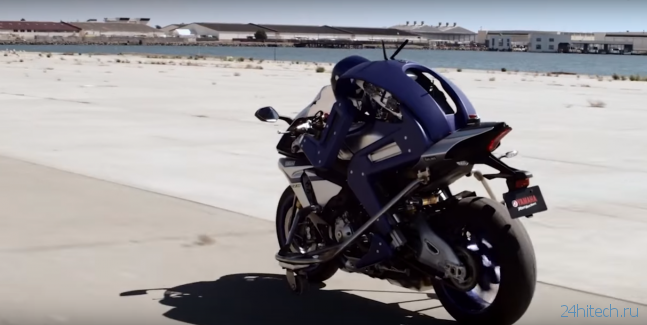 Робот Yamaha составит конкуренцию живым мотогонщикам