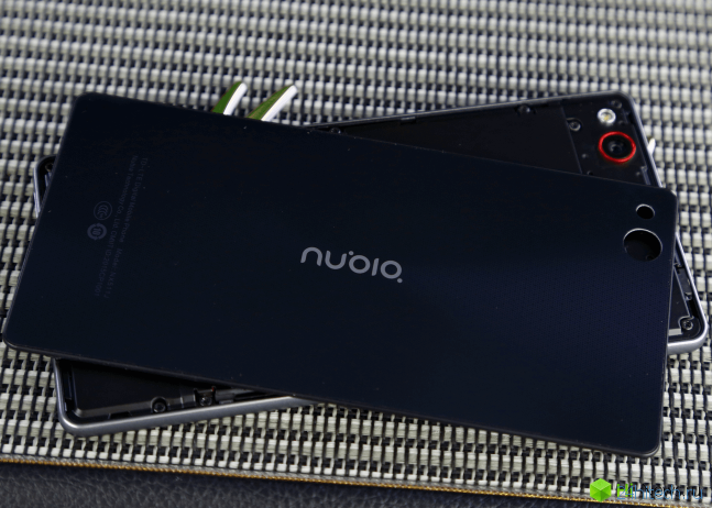 Nubia Z9 mini: флагман в miniатюре