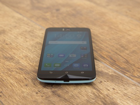 Обзор ASUS ZenFone Selfie: смартфон для принцессы