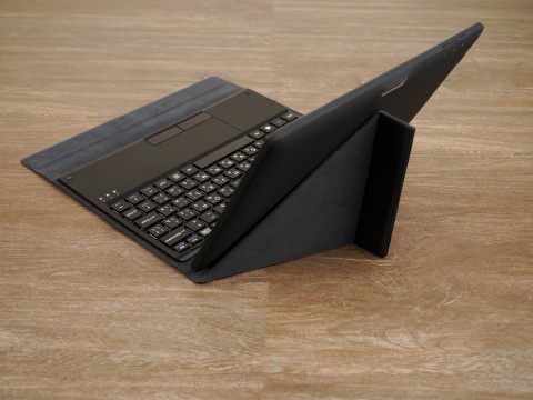 Обзор DEXP Ursus KX110: с Windows налегке